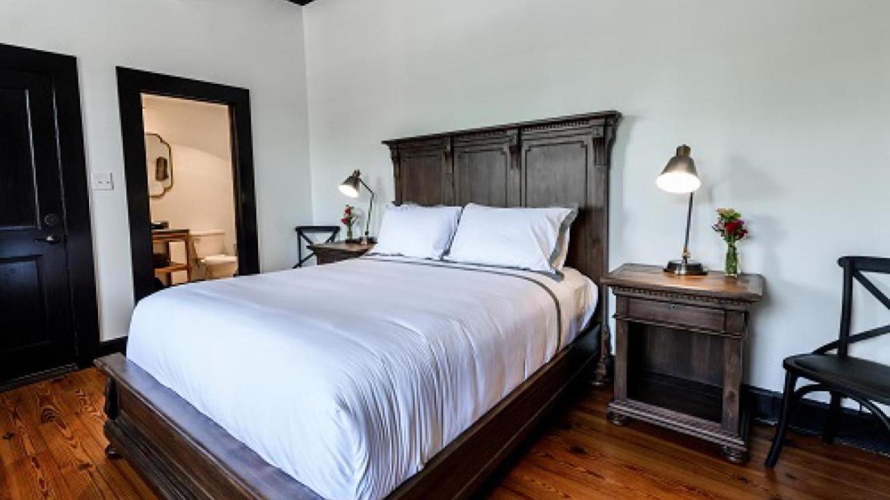 קומפורט Hotel Giles מראה חיצוני תמונה